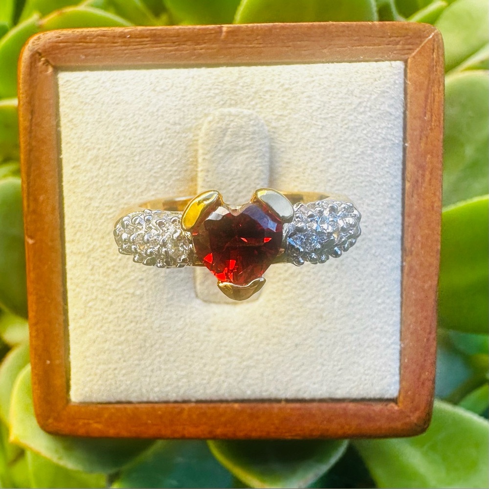 Vtg Red Heart Ring Size 9